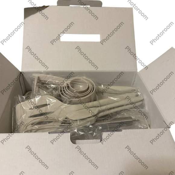 BAKING DISH &
UTENSIL SET brand new beautiful neutral color - Picture 3 of 8